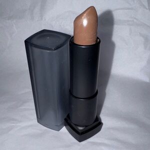 Maybelline Matte Lipstick - Carnal Brown 704